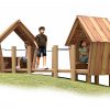 Mini_Landsby_Legehuse_på robinie_stolper_til_legepladsen
